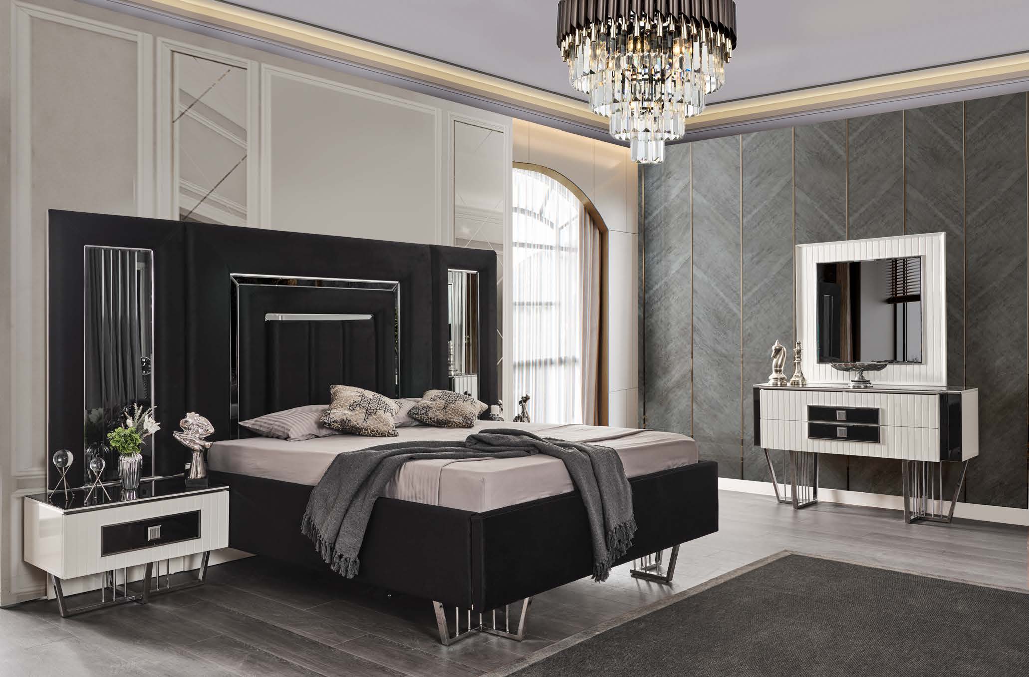 Photo of the bedroom set Premier with mirror