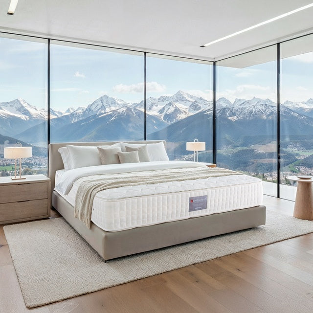 Yatsan Switzerland Premium Plus – луксозен ортопедичен матрак - изглед в уютна стая със страхотна гледка