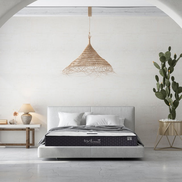 Serta Tribeca – комфортен матрак с поддържаща пружинна система - изглед в уютна стая